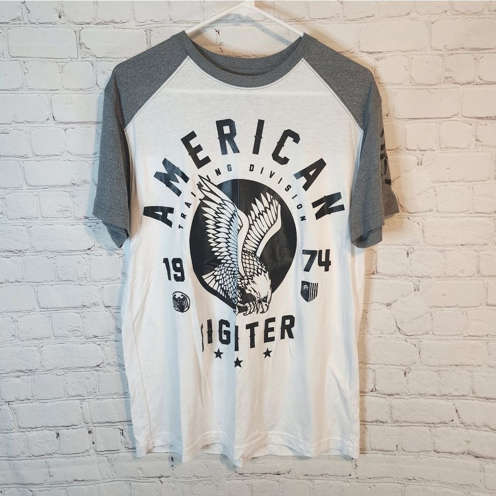 American Fighter Men's Gray and White Graphic T-Shirt, Size Medium